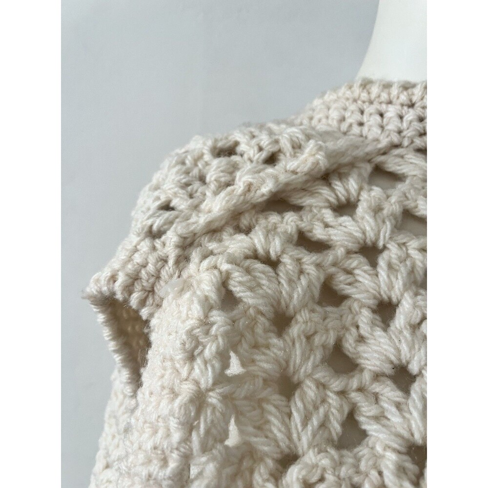 Vtg hand knit crochet vest M granny core boho farm core rustic hippie - Picture 6 of 7